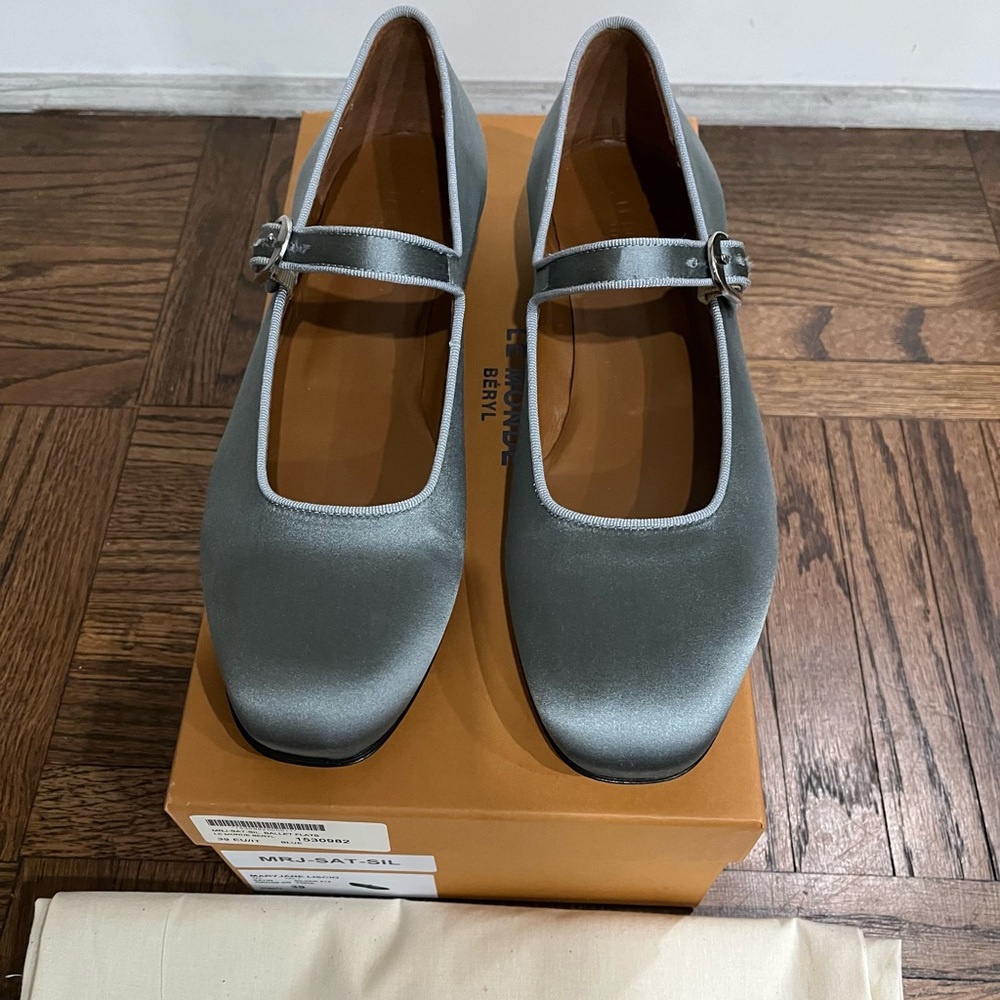 IT-GIRL BRAND Le Monde Beryl Mary Jane shoes 🌟 Spring must have 🌷